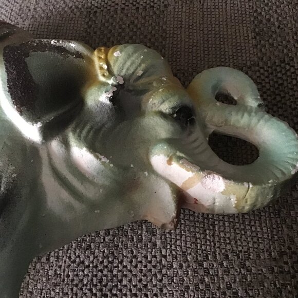 Vintage Chalkware Elephant - Carnival Chalkware Elephant Figurine - Nice - Picture 6 of 8